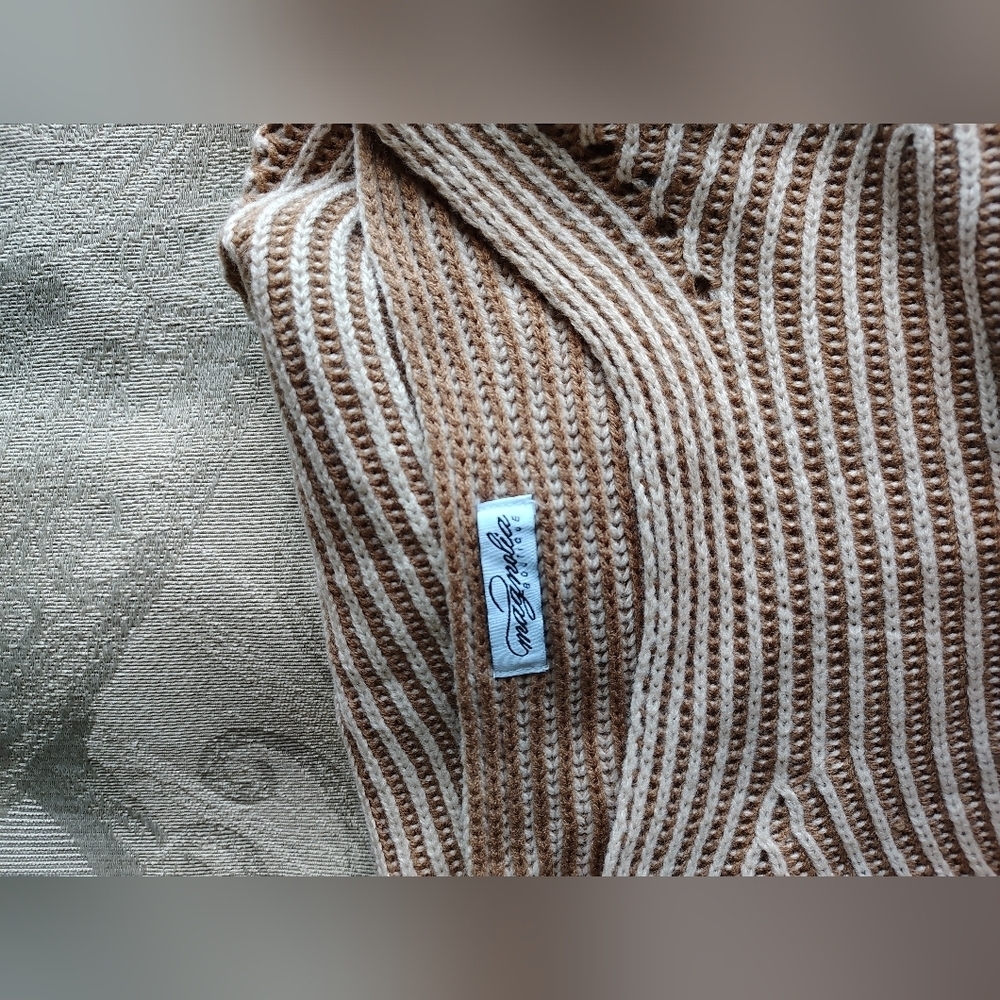 Diagonal Pattern Ribbed Pullover Sweater in Mocha - Picture 3 of 4